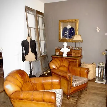 Domaine De Lalat - With En-suite Bathrooms With Garden Views 住宿加早餐酒店 3*