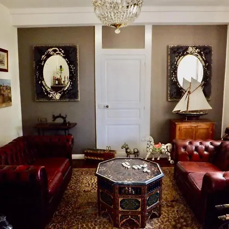 Bed & Breakfast Domaine De Lalat - With En-suite Bathrooms With Garden Views Montembœuf