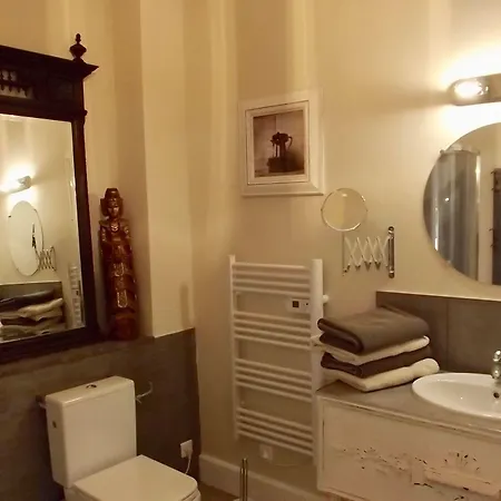 住宿加早餐酒店 Domaine De Lalat - B&B Rooms And Studio 3*