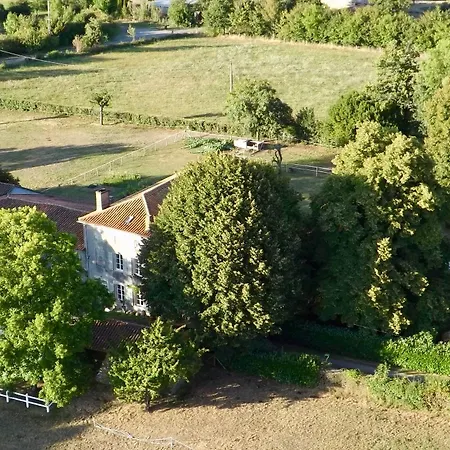 Domaine De Lalat - With En-suite Bathrooms With Garden Views Bed & Breakfast