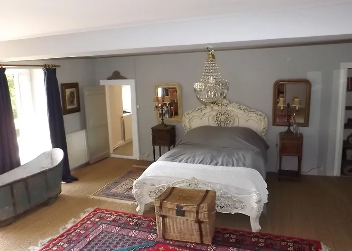 Domaine De Lalat - With En-suite Bathrooms With Garden Views Montembœuf