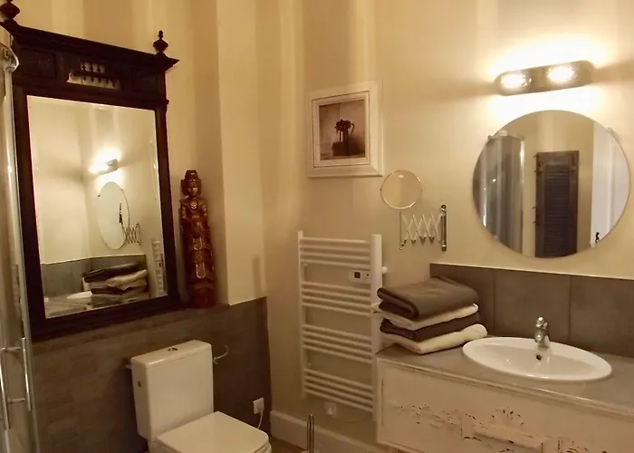 Bed and breakfast Domaine De Lalat - With En-suite Bathrooms With Garden Views 3*